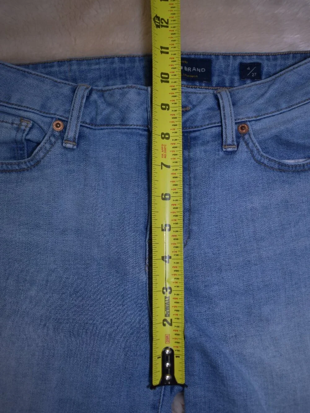 Lucky Brand Bermuda Denim Shorts Size 4/27 Light Wash Distressed Stretch Jean